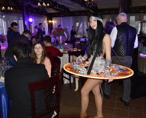 Mese cu luminaTrupa The Sky Iasi Mese cu lumina Trupa The Sky Iasi