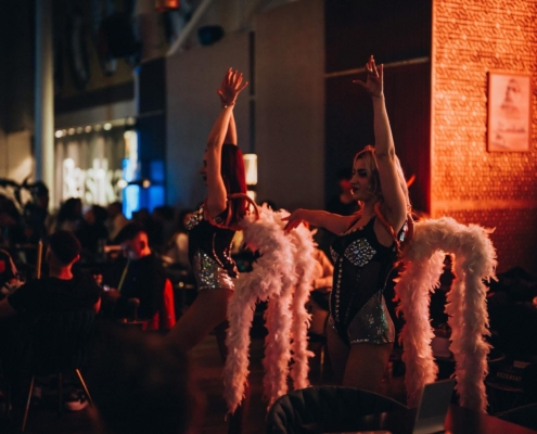 dans cabaret Trupa The Sky Iasi