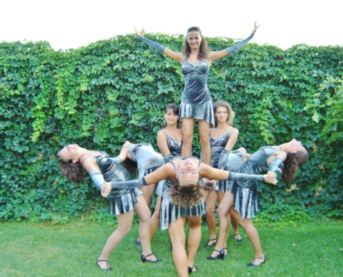 dans cabaret Trupa The Sky Iasi