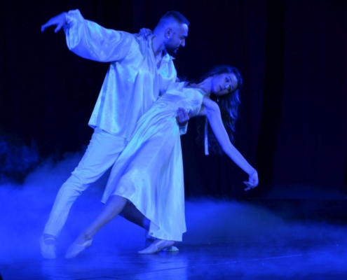 dans contemporan Trupa The Sky Iasi