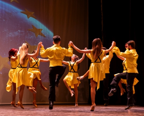 dans grecesc Trupa The Sky Iasi