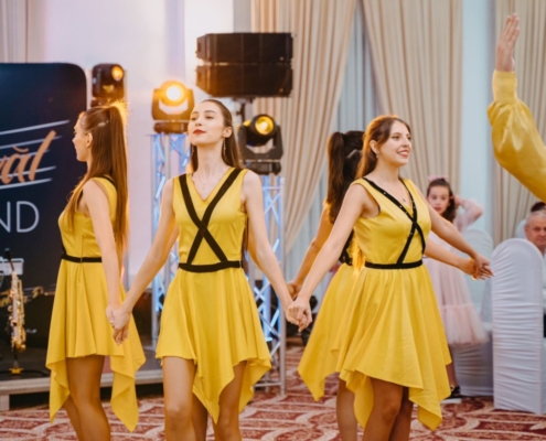 dans grecesc Trupa The Sky Iasi (24) dans grecesc Trupa The Sky Iasi