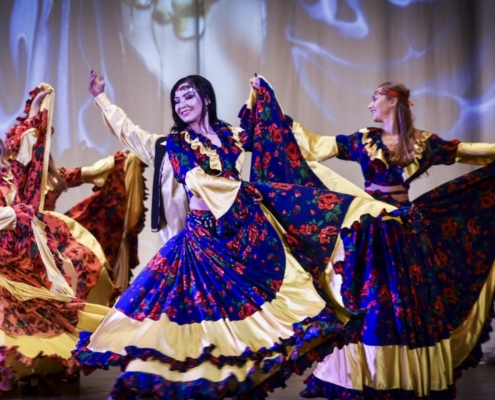 dans tiganesc Trupa The Sky Iasi