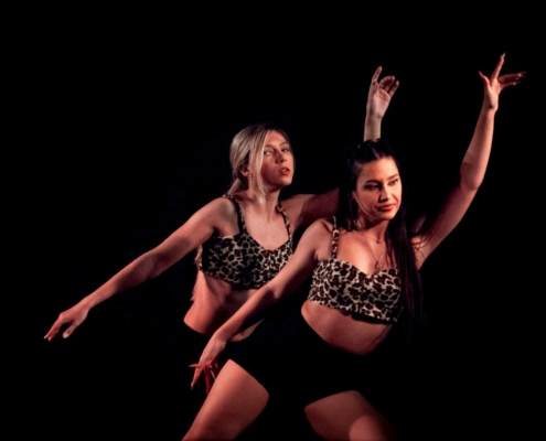 dans tribal Trupa The Sky Iasi
