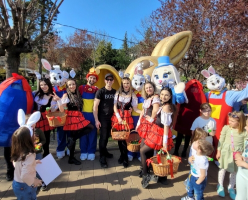 Caravana Iepurasului Trupa The Sky Iasi (5) Caravana Iepurasului Trupa The Sky Iasi