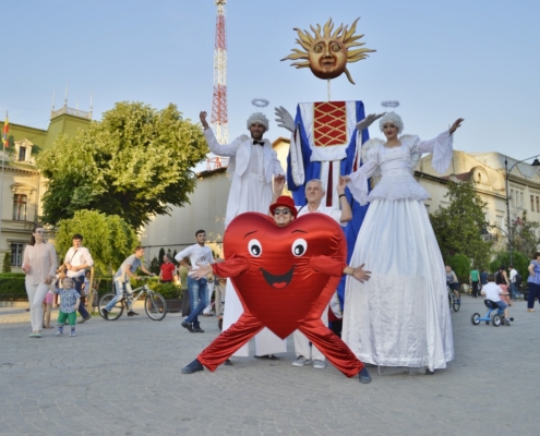 Mascote pentru copii Trupa The Sky Iasi (28) Mascote pentru copii Trupa The Sky Iasi