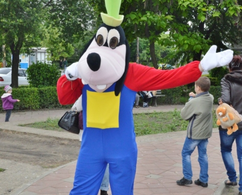 Mascote pentru copii Trupa The Sky Iasi (31) Mascote pentru copii Trupa The Sky Iasi