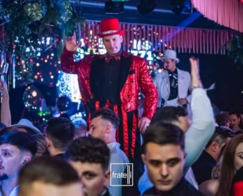 Primire invitati Trupa The Sky Iasi