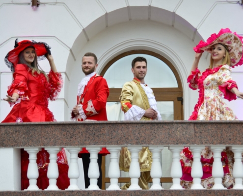 Primire invitati Trupa The Sky Iasi