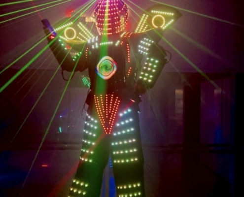 Robot LED pe catalige Trupa The Sky Iasi