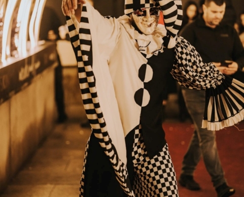 Momente artistice Halloween Trupa The Sky Iasi (28) Momente artistice Halloween Trupa The Sky Iasi