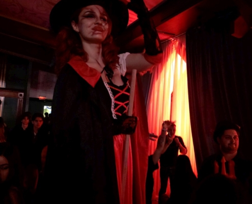 Momente artistice Halloween Trupa The Sky Iasi (37) Momente artistice Halloween Trupa The Sky Iasi