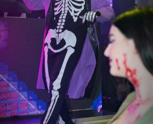 Momente artistice Halloween Trupa The Sky Iasi (43) Momente artistice Halloween Trupa The Sky Iasi